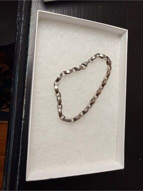 Zina Beverly Hills Silken Link Bracelet - Silver 925 marked